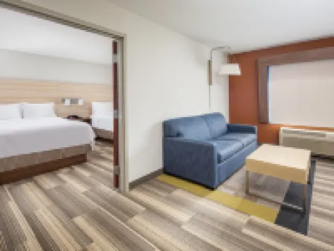 Holiday Inn Express & Suites ONTARIO AIRPORT by IHG Hotels in Ontario