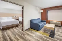 Holiday Inn Express & Suites ONTARIO AIRPORT by IHG