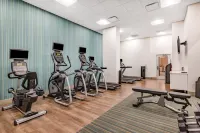 Holiday Inn Express & Suites Lincoln Downtown
