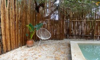 Laak Cabanas