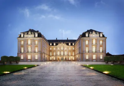 RS-Hotel - Smart & Modern Hotel Apartments Hotels near The Palaces Augustusburg & Falkenlust