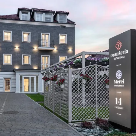 Merci Boutique Hotel Отели рядом с достопримечательностью «Свошовице»