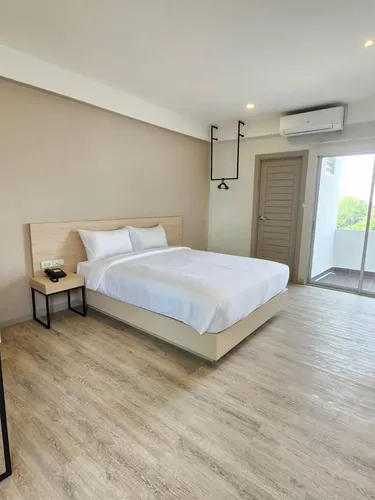 รูปภาพของเอ็ม เฮ้าส์