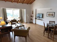 The Pinewood - Apartments