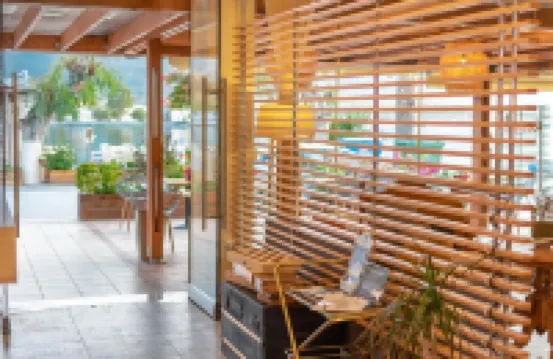 Theano Hotel