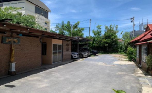 Ruennakornin Homestay