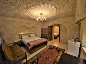 Dedeli Konak Cave Hotel
