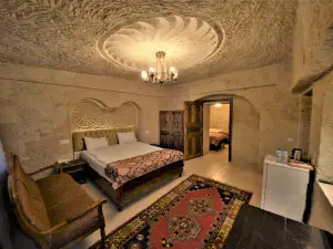 Dedeli Konak Cave Hotel