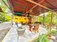 Hotel Tres Banderas