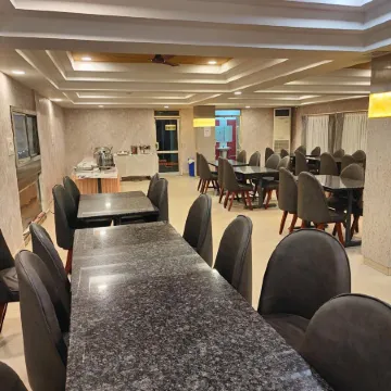 Hotel Geetha International