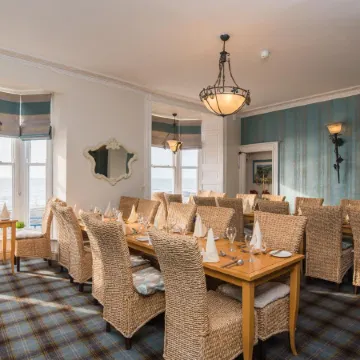 Gwesty'r Marine Hotel & Spa