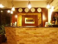 River Resort & Spa Hotel di Sa Kaeo