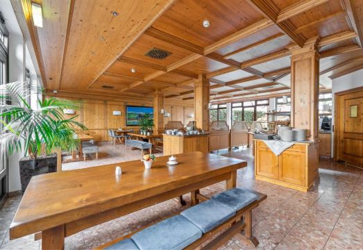 킹스 호텔 센터 슈페리어