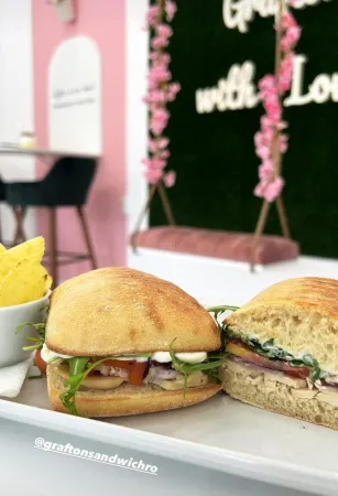 H11 Dowtown Apartments Отели рядом с достопримечательностью «The Palace of Culture in Târgu Mureș»