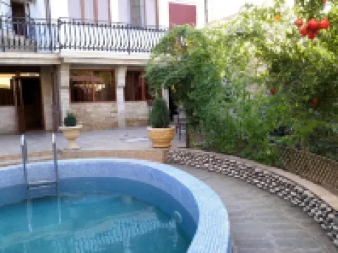Andalusiya Hotel