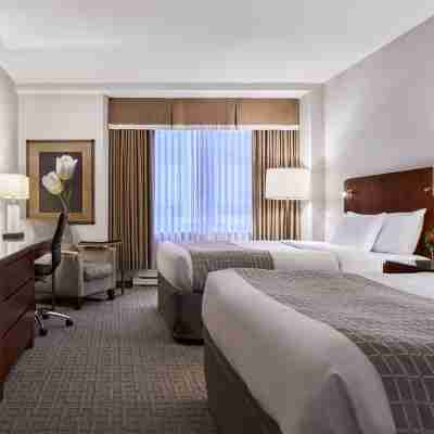 Lord Elgin Hotel Rooms