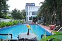 Rachana's Black Beach Resort - Pools