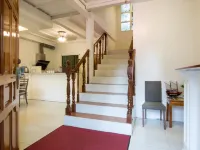 Makati Riverside Inn