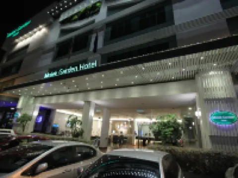 Molek Garden Hotel Hotels in Plentong