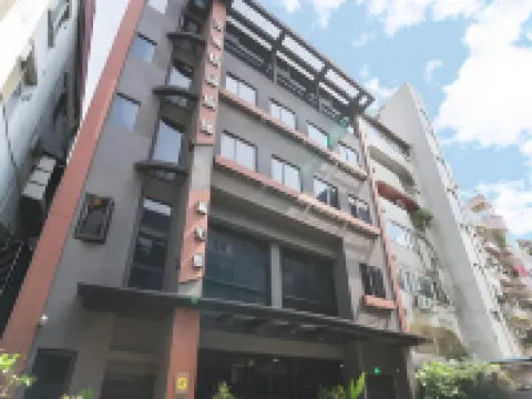 皇家玫瑰旅館新生館 鄰近三創生活園區的酒店