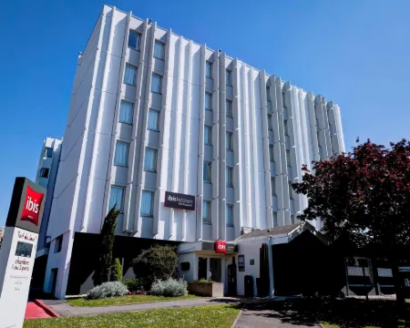 Ibis Lyon Est Bron Hoteles en Bron