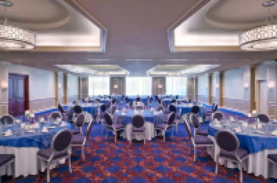 Hotel Tampa Riverwalk Hotels near Straz Center for the Performing Arts