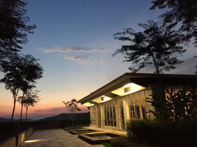 Southville Stay 2 @ Savanna Executive Suite فنادق في 