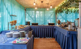 Green Wood Mini-Hotel