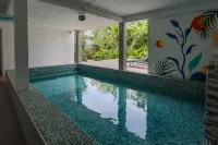 Sands Garden Hotel - С бассейном