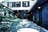 Urban Style Hotel des Carmes - Bữa sáng