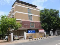 Lloyds Serviced Apartments, Near Music Academy
