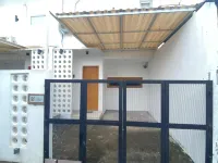 HomeStay Room in Bali Near Sanur Beach Hotels near Panjer