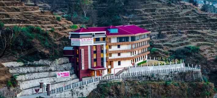 Regenta Resort Madhuganga Ukhimath Hoteles en Distrito de Rudraprayag