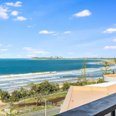 Meridian Alex Beach Apartments