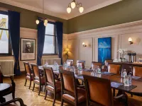 تيتانيك هوتيل بلفاست Hotels near قلعة بلفاست