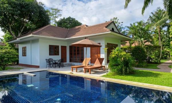 Alisea Pool Villa Aonang