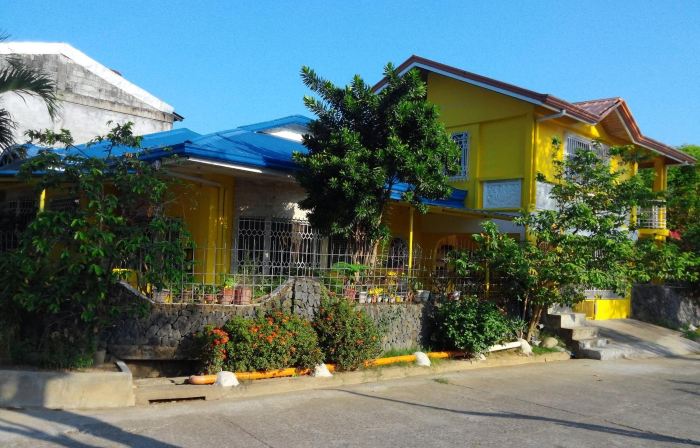 Yellow House Vacation Rental