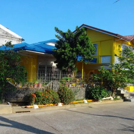 Yellow House Vacation Rental فنادق في سوبيك