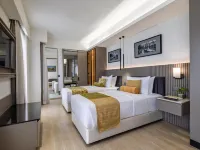W Residence Living - 4-Star