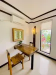 Castle View Hotel Samal - موقف سيارات