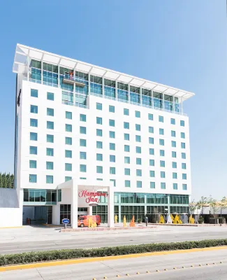 Hampton Inn by Hilton Leon Guanajuato Các khách sạn ở Leon