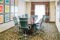 Holiday Inn Express & Suites Hope Mills-Fayetteville Arpt Hotel a Pearces Mill