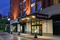 Residence Inn Little Rock Downtown فنادق في ليتل روك