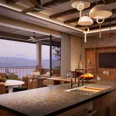 The Residences at Nekajui, a Ritz-Carlton Reserve Dining/Meeting Rooms