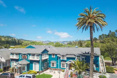 The Rigdon House Hotels near Mission Gallery