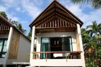 Anattaya Holiday Home Hotel in zona The Hideout Beach