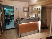 Hôtel du Tricastin Hotels in Donzere