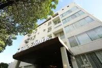 Pravasa Hotel Indore