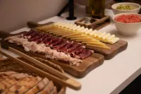 誠實飯店