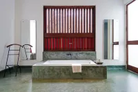 Purity at Lake Vembanad - badewanne